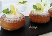 Mini_tortine_alle_mandorle_con_crema_di_mascarpone_al_limoncello_di_Rosly